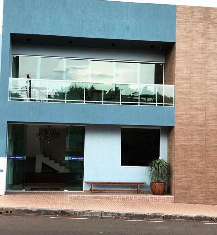 Hotel Santos Campina Verde Kültér fotó